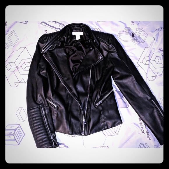 H&M Jackets & Blazers - H&M (Minus) The Leather Jacket - Black size 6